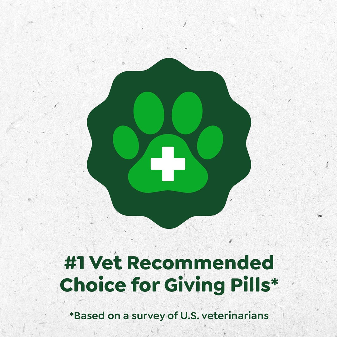 Green paw print with a white cross on a textured gray background, indicating a vet recommended choice for giving pills. Greenies Feline Smartbites Healthy Indoor Cat Treats, Tuna Flavor